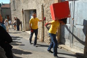 action despaces  