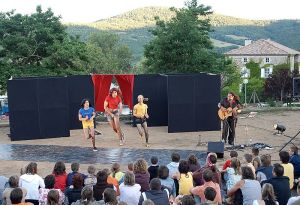 2008  