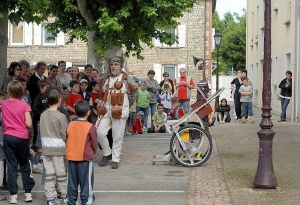 2008  