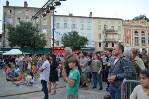 big ukulele syndicate  