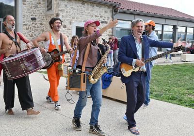 Des Lions pour des Lions