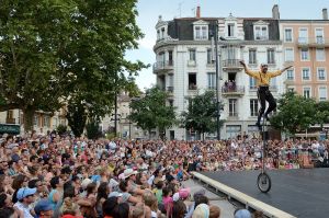 les nouveaux nez cie  